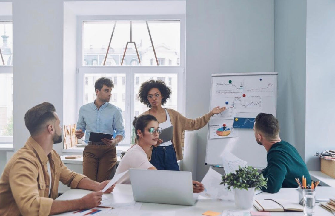 Welcome to Avintic – Connecting People, Connecting Work.